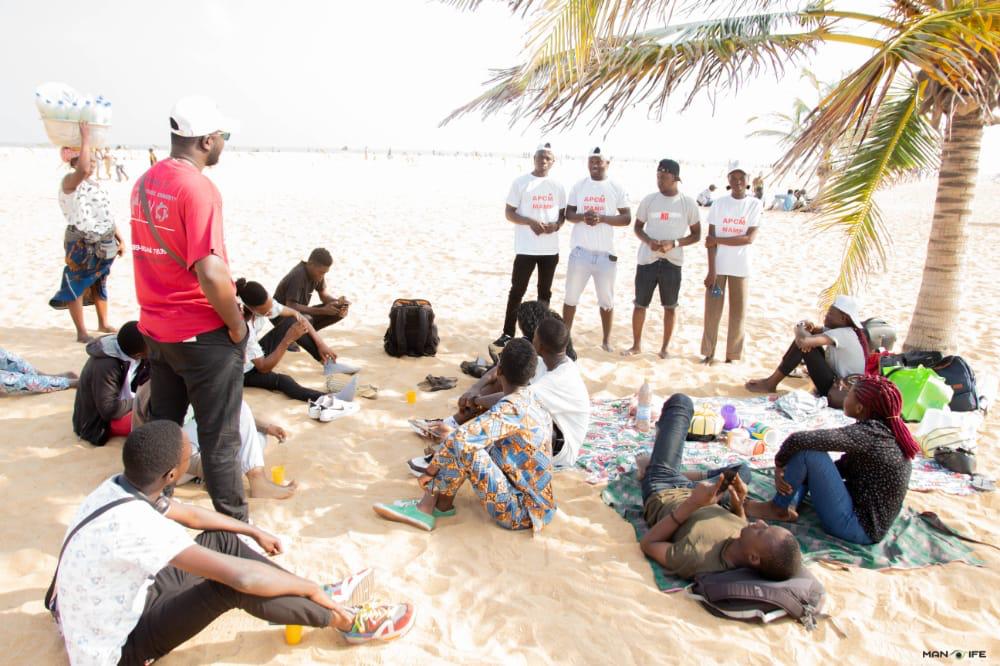 Article : Pour son anniversaire, Amos Degbe pose un acte écocitoyen